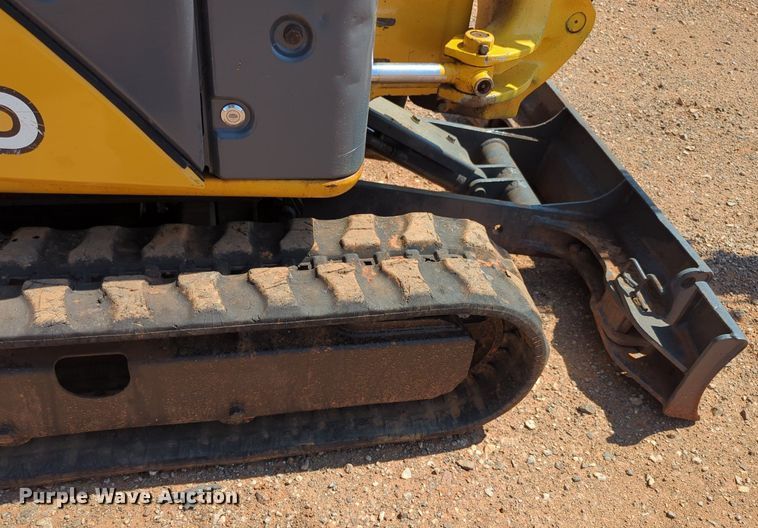 image for item KB9400 2014 John Deere 17D  mini excavator