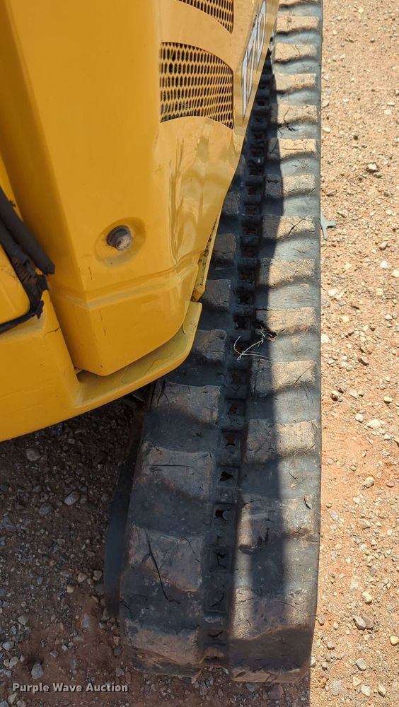 image for item KB9400 2014 John Deere 17D  mini excavator