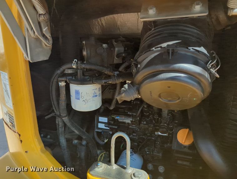 image for item KB9406 2017 John Deere 35G  mini excavator