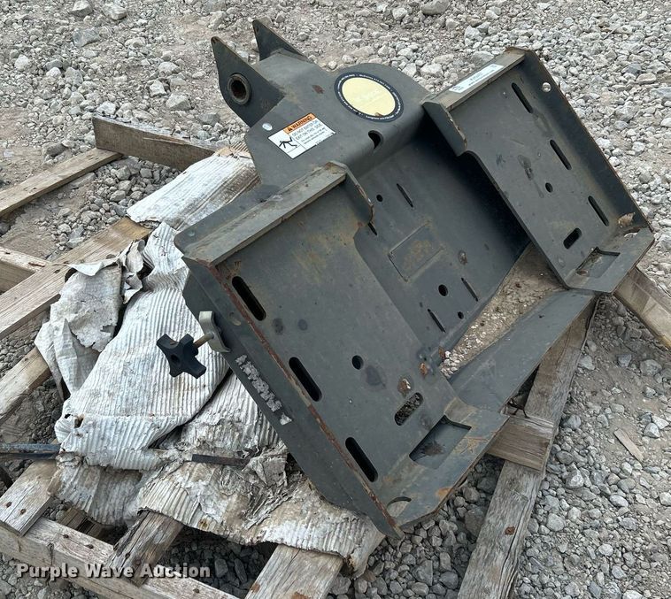 image for item KH9457 Bobcat  skid steer auger mounting bracket