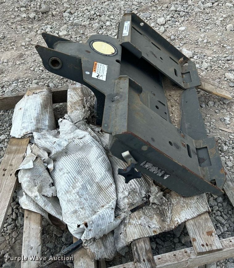 image for item KH9457 Bobcat  skid steer auger mounting bracket