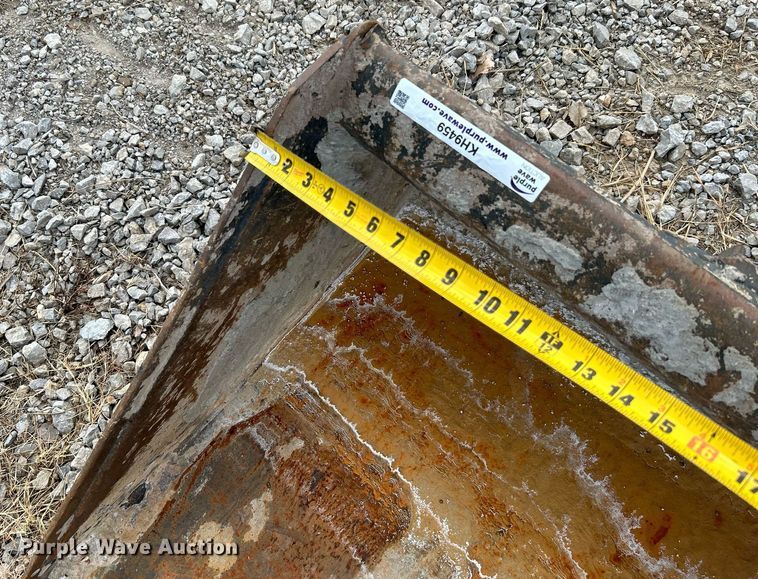 image for item KH9459 Bobcat 74 Heavy Duty  skid steer bucket