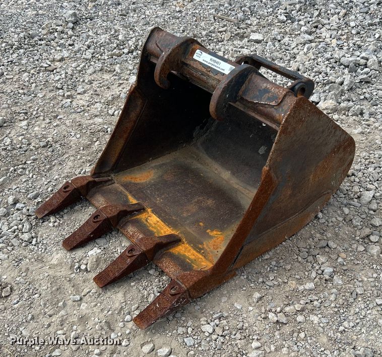 image for item KH9461 Bobcat  excavator bucket