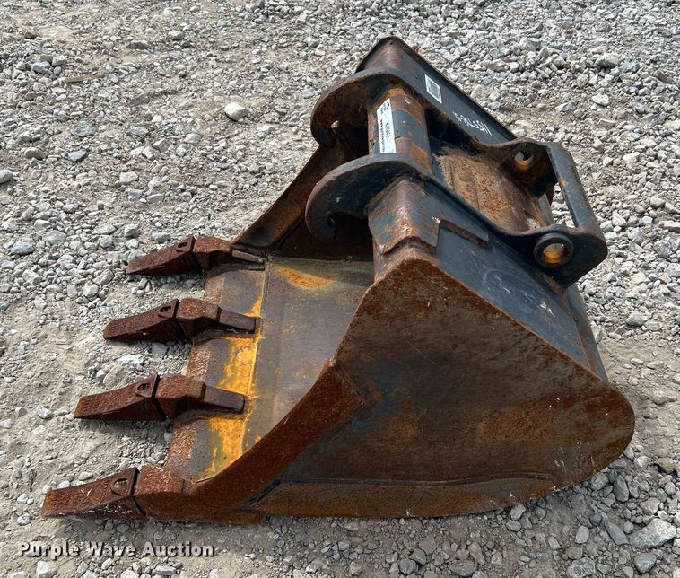 image for item KH9461 Bobcat  excavator bucket