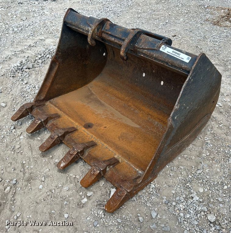 image for item KH9462 Bobcat  excavator bucket