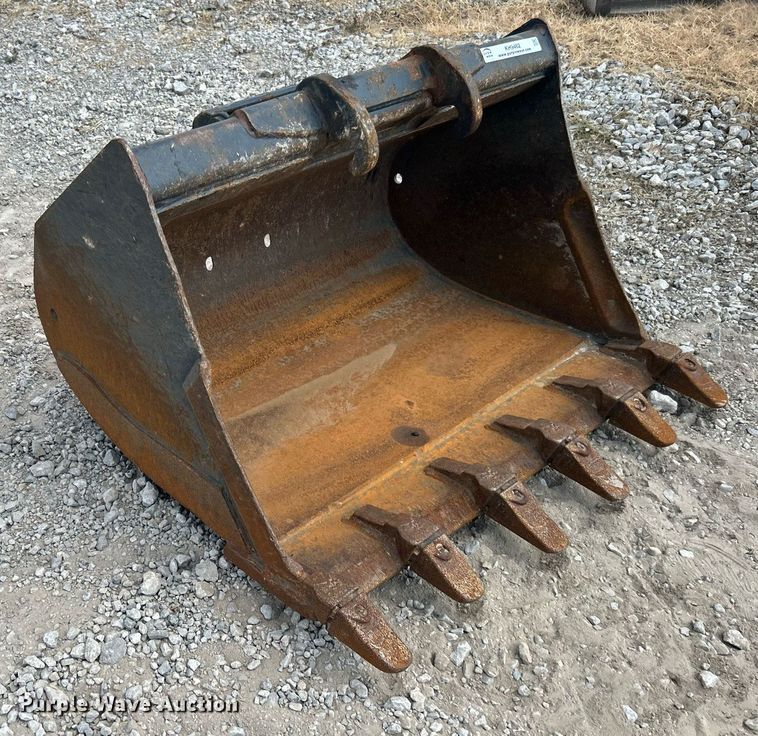 image for item KH9462 Bobcat  excavator bucket