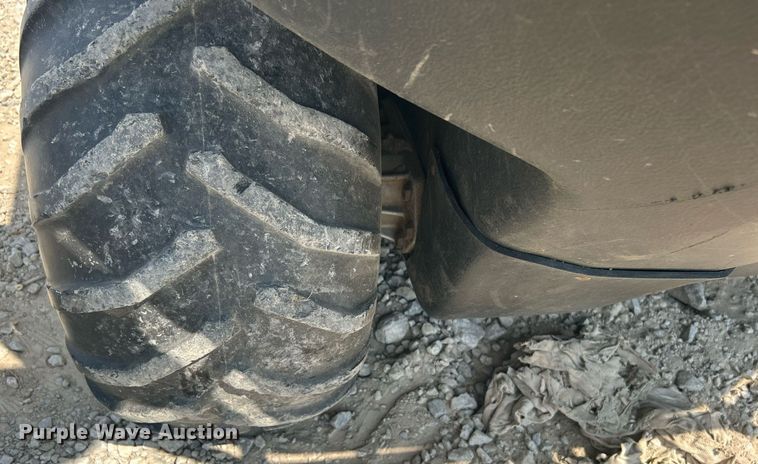 image for item KH9464 2004 Argo Avenger 700  utility vehicle