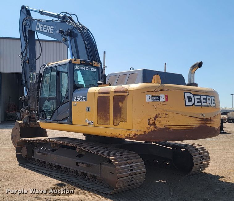 image for item KS9256 2013 John Deere 250G LC  excavator