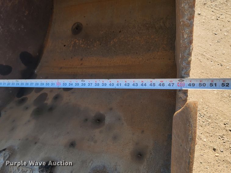 image for item KS9256 2013 John Deere 250G LC  excavator