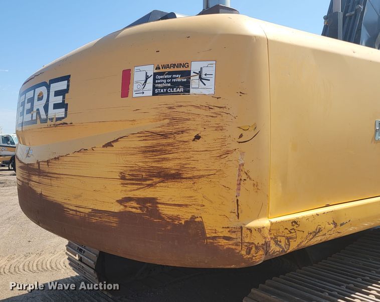image for item KS9256 2013 John Deere 250G LC  excavator