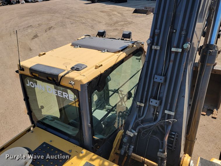 image for item KS9256 2013 John Deere 250G LC  excavator