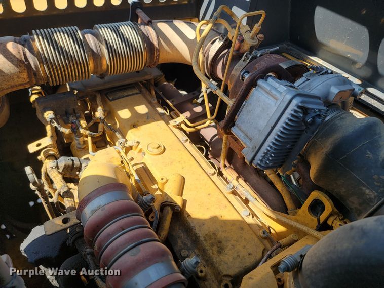 image for item KS9256 2013 John Deere 250G LC  excavator