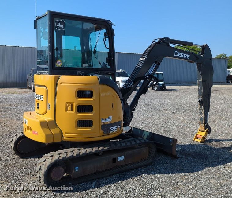 image for item KW9041 2017 John Deere 35G  mini excavator