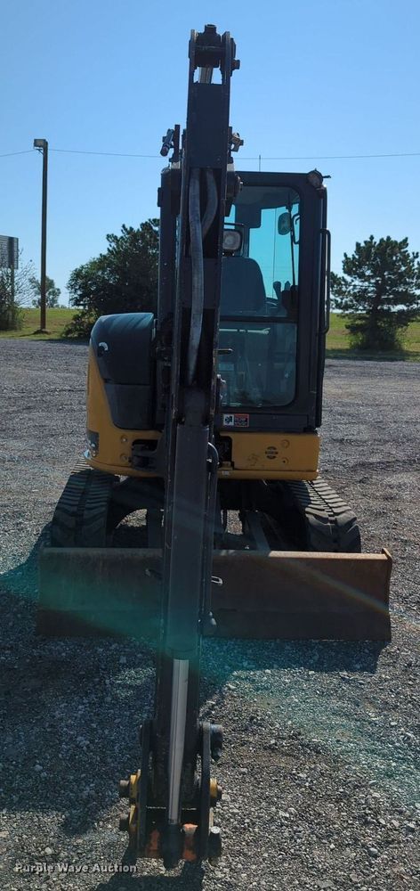 image for item KW9041 2017 John Deere 35G  mini excavator