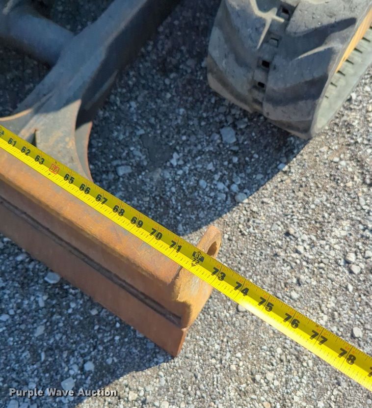 image for item KW9041 2017 John Deere 35G  mini excavator