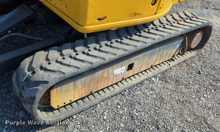 image for item KW9041 2017 John Deere 35G  mini excavator