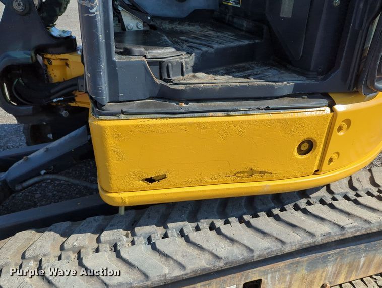 image for item KW9041 2017 John Deere 35G  mini excavator