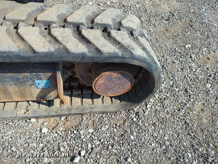 image for item KW9041 2017 John Deere 35G  mini excavator