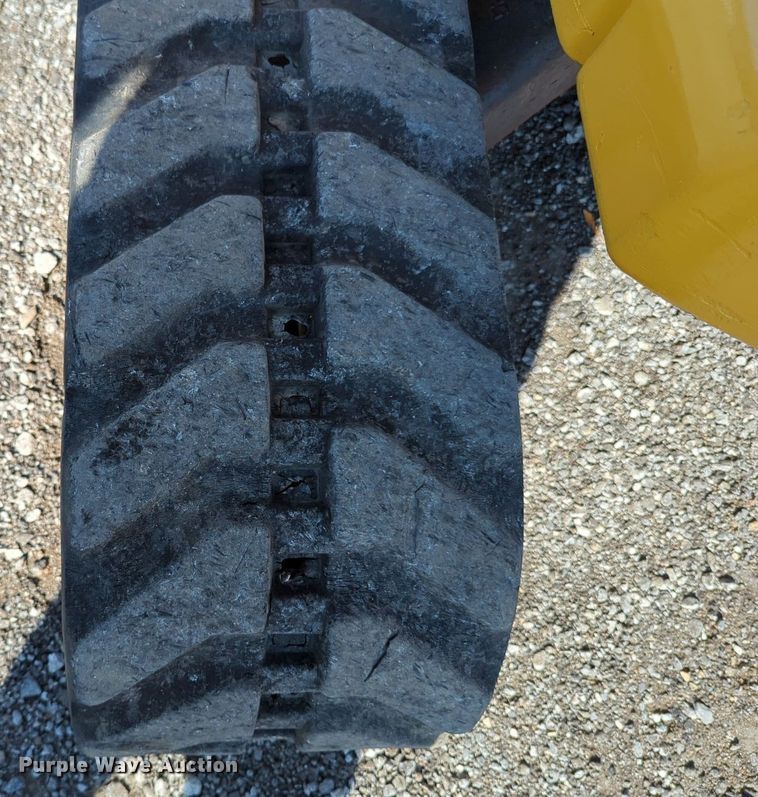 image for item KW9041 2017 John Deere 35G  mini excavator