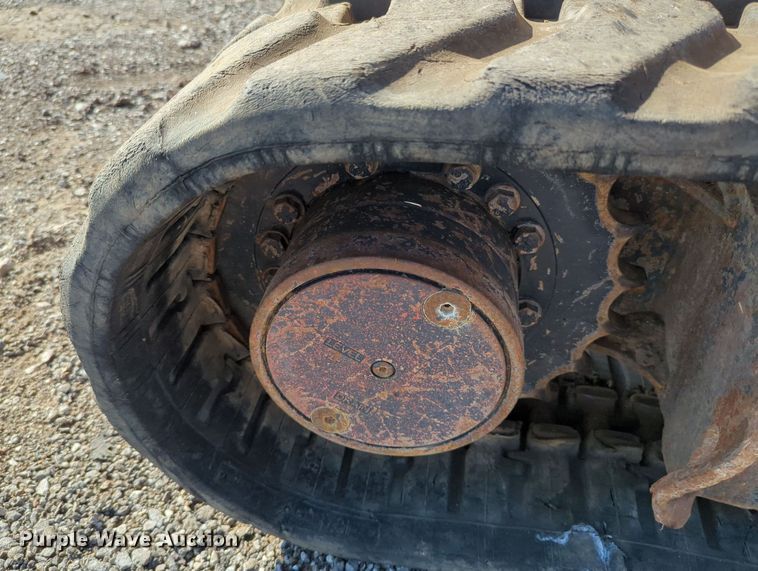 image for item KW9041 2017 John Deere 35G  mini excavator