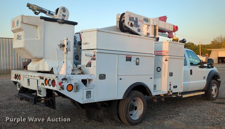 image for item KW9052 2016 Ford F550  bucket truck