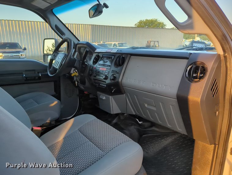 image for item KW9052 2016 Ford F550  bucket truck