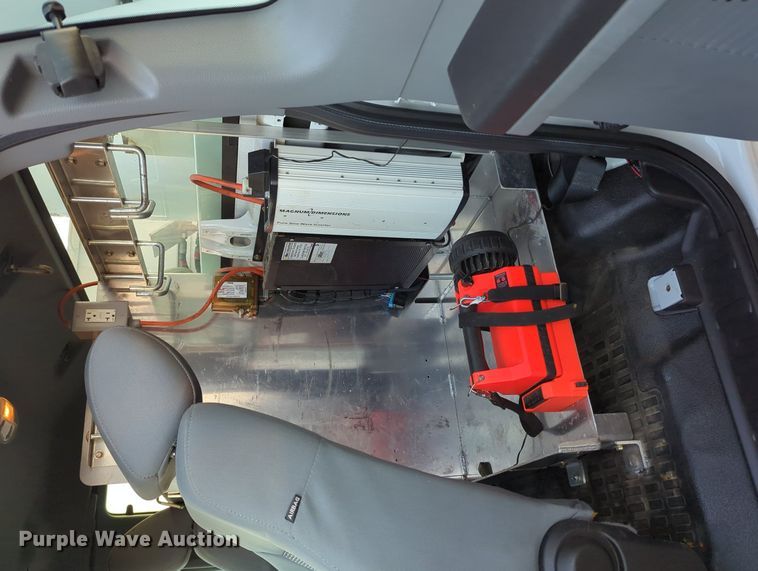 image for item KW9052 2016 Ford F550  bucket truck