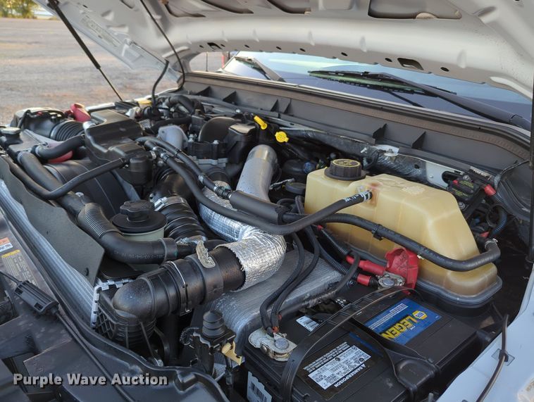 image for item KW9052 2016 Ford F550  bucket truck