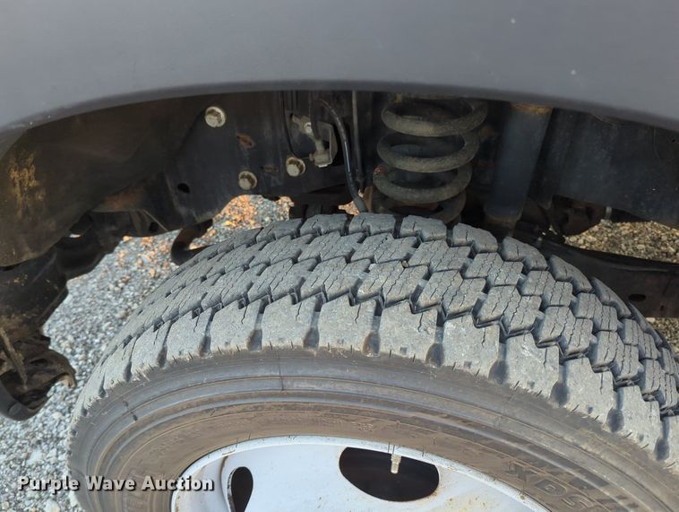 image for item KW9052 2016 Ford F550  bucket truck