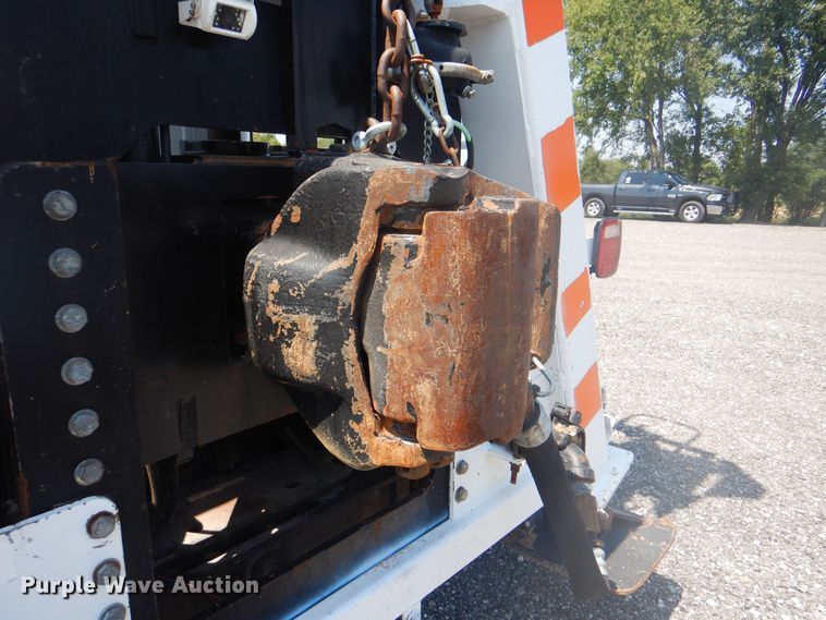 image for item KW9066 2006 Peterbilt 357  tri-drive crane truck