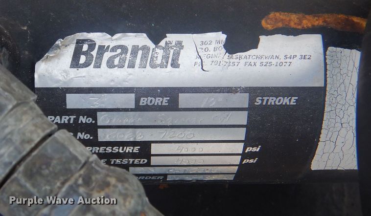 image for item KW9066 2006 Peterbilt 357  tri-drive crane truck