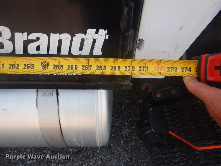 image for item KW9066 2006 Peterbilt 357  tri-drive crane truck