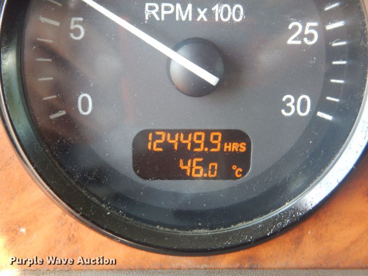 image for item KW9066 2006 Peterbilt 357  tri-drive crane truck