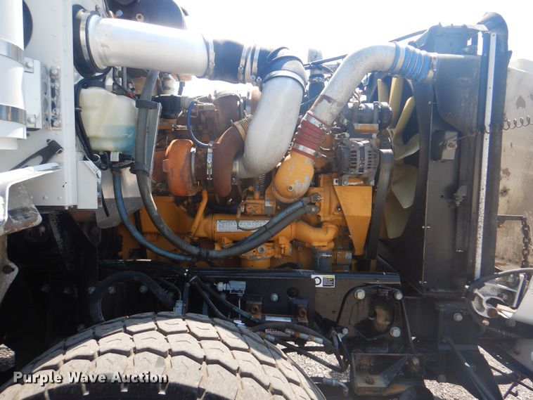 image for item KW9066 2006 Peterbilt 357  tri-drive crane truck