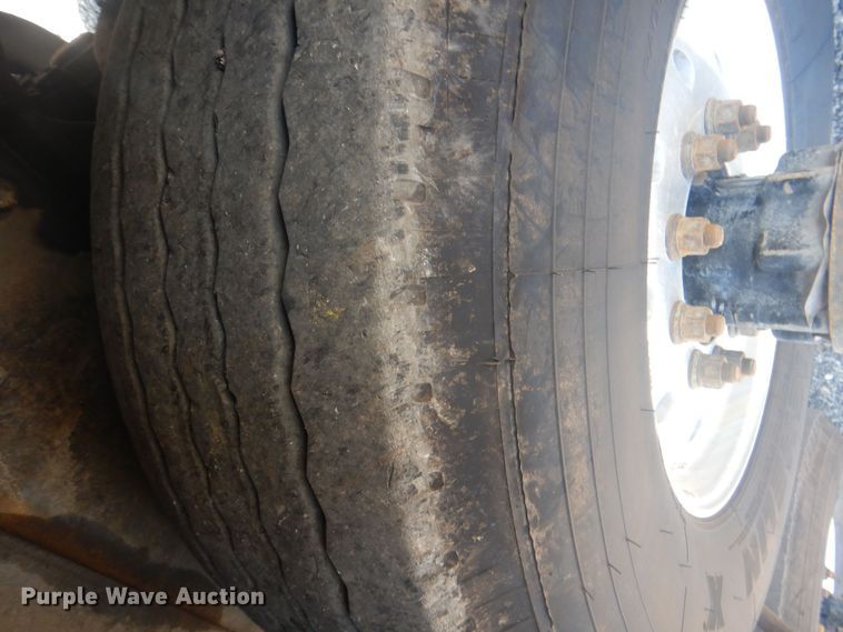 image for item KW9066 2006 Peterbilt 357  tri-drive crane truck