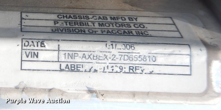 image for item KW9066 2006 Peterbilt 357  tri-drive crane truck