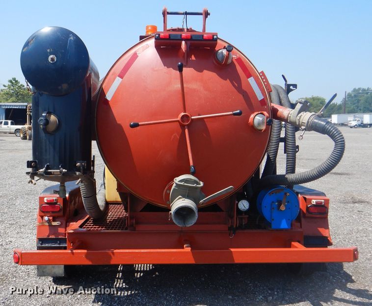 image for item KW9069 2011 Ditch Witch FX60  vacuum excavator