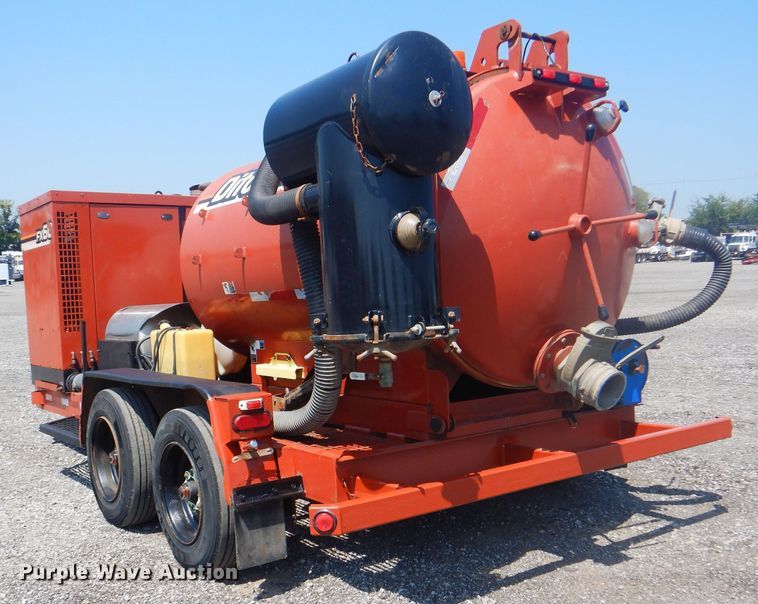 image for item KW9069 2011 Ditch Witch FX60  vacuum excavator