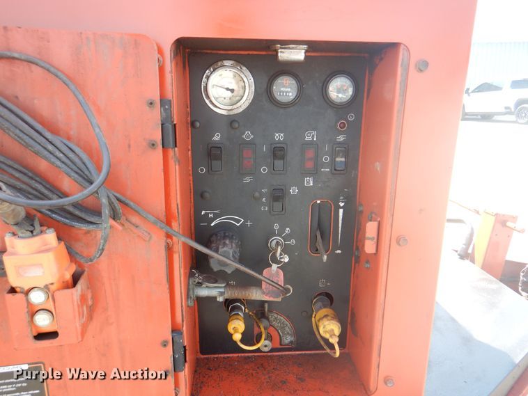 image for item KW9069 2011 Ditch Witch FX60  vacuum excavator