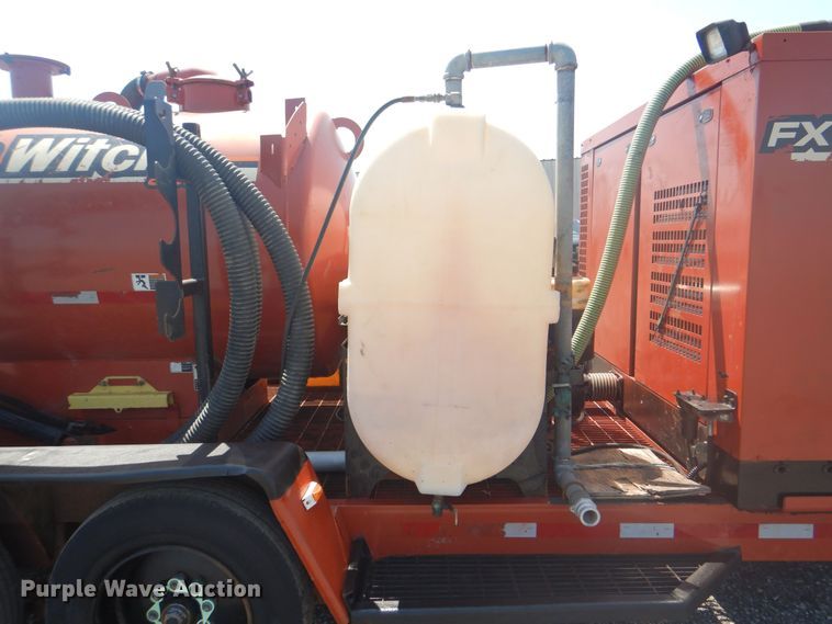 image for item KW9069 2011 Ditch Witch FX60  vacuum excavator