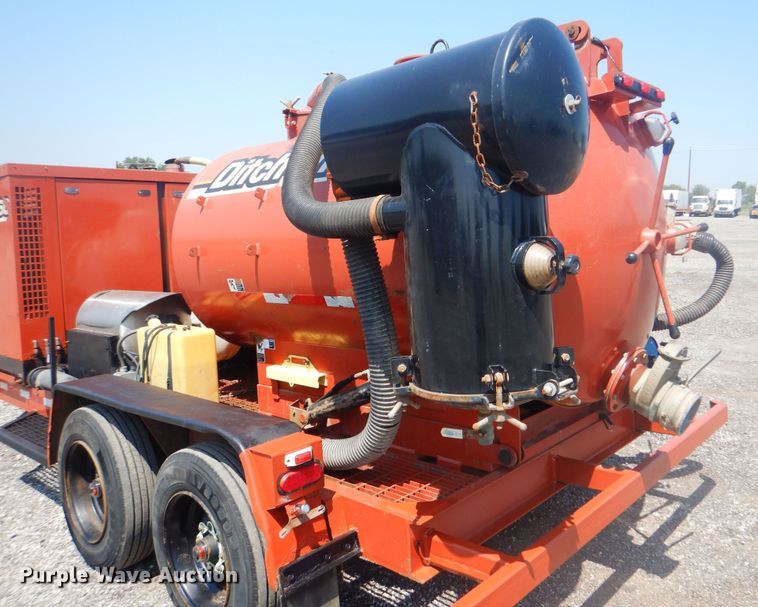 image for item KW9069 2011 Ditch Witch FX60  vacuum excavator