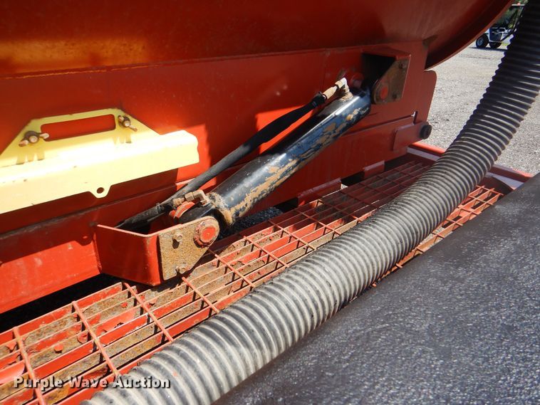 image for item KW9069 2011 Ditch Witch FX60  vacuum excavator
