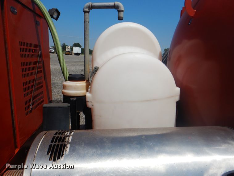 image for item KW9069 2011 Ditch Witch FX60  vacuum excavator