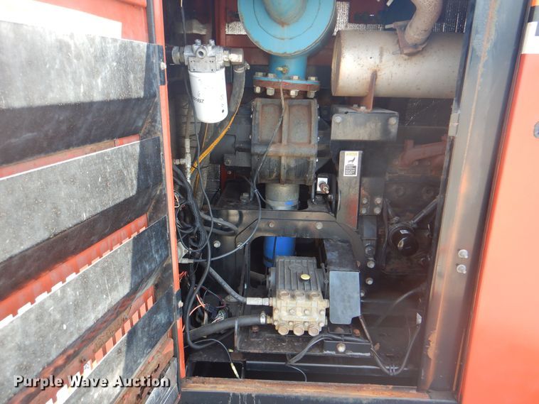 image for item KW9069 2011 Ditch Witch FX60  vacuum excavator