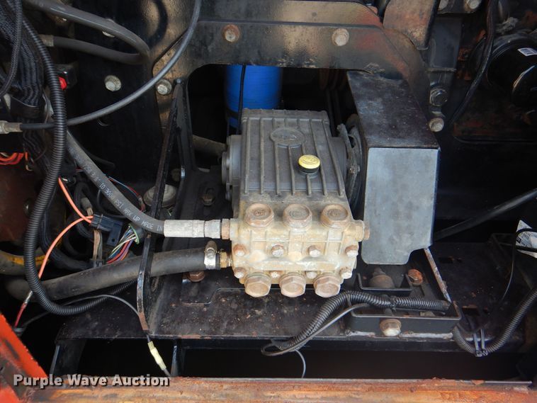 image for item KW9069 2011 Ditch Witch FX60  vacuum excavator