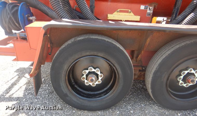 image for item KW9069 2011 Ditch Witch FX60  vacuum excavator