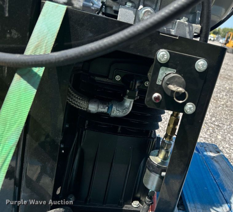 image for item KW9072 Air compressor