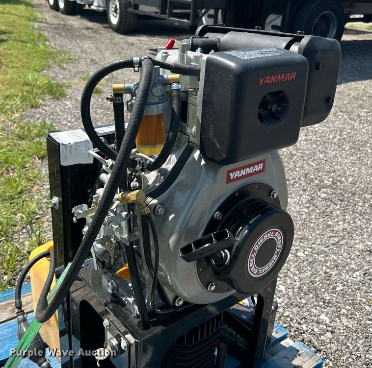 image for item KW9072 Air compressor