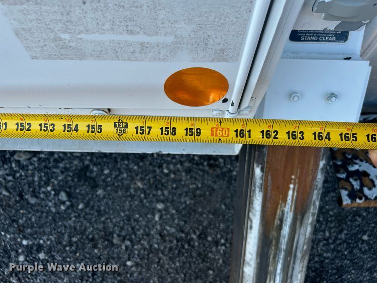 image for item KW9076 2006 Freightliner Business Class M2  bucket truck