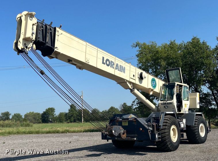 image for item KW9077 1995 Lorain LRT445  crane